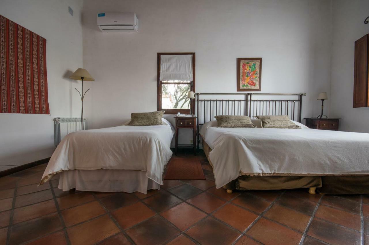 Hotel Torrontes San Lorenzo  Exterior photo