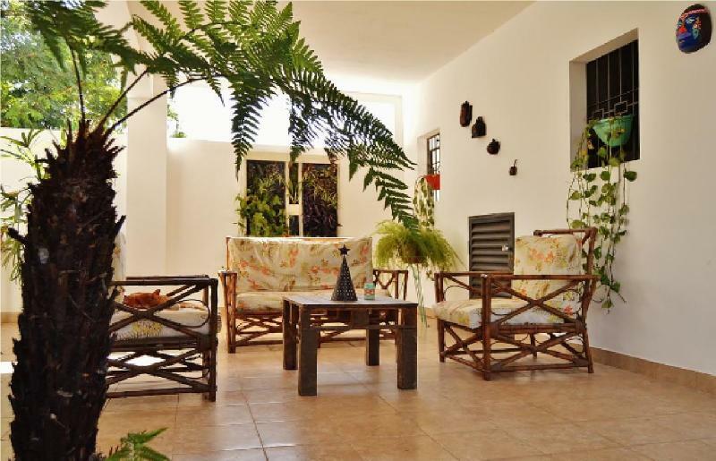 Hotel Torrontes San Lorenzo  Exterior photo